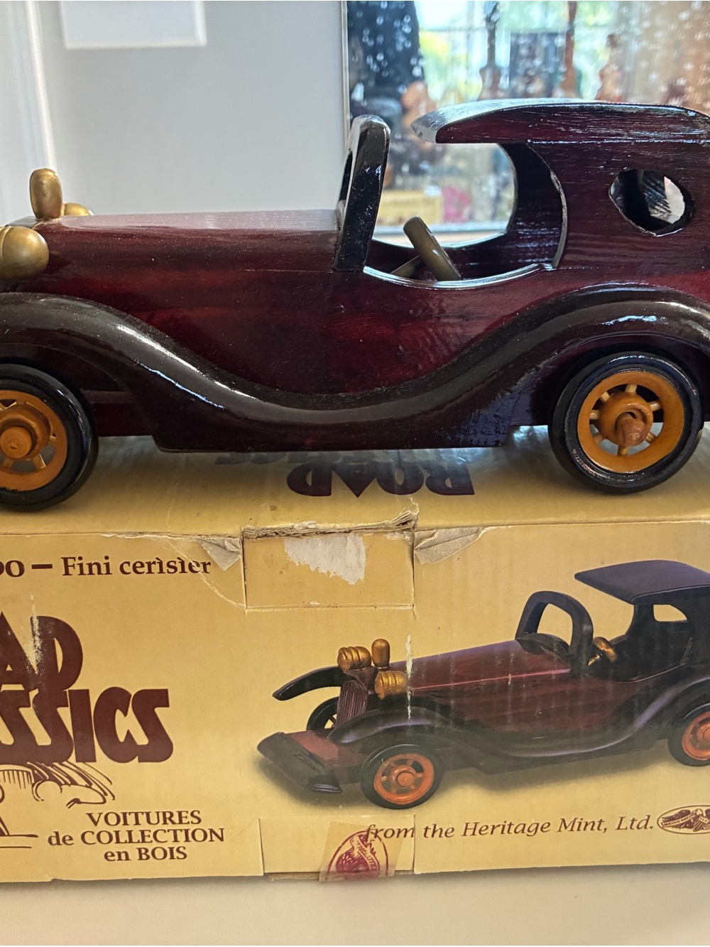 Heritage Wooden Vintage-Style Toy Car in Burgundy with Gold Wheels Boxed